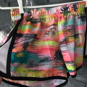 City Streets active shorts